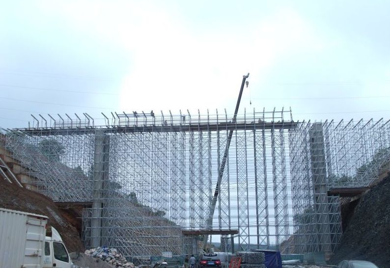 沈陽(yáng)盤(pán)扣式腳手架租賃(圖1) 沈陽(yáng)盤(pán)扣式腳手架租賃(圖1)